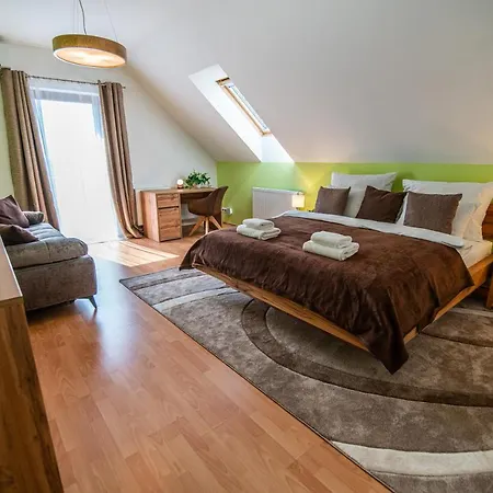 Villa With Pool & Sauna In Beer Village *